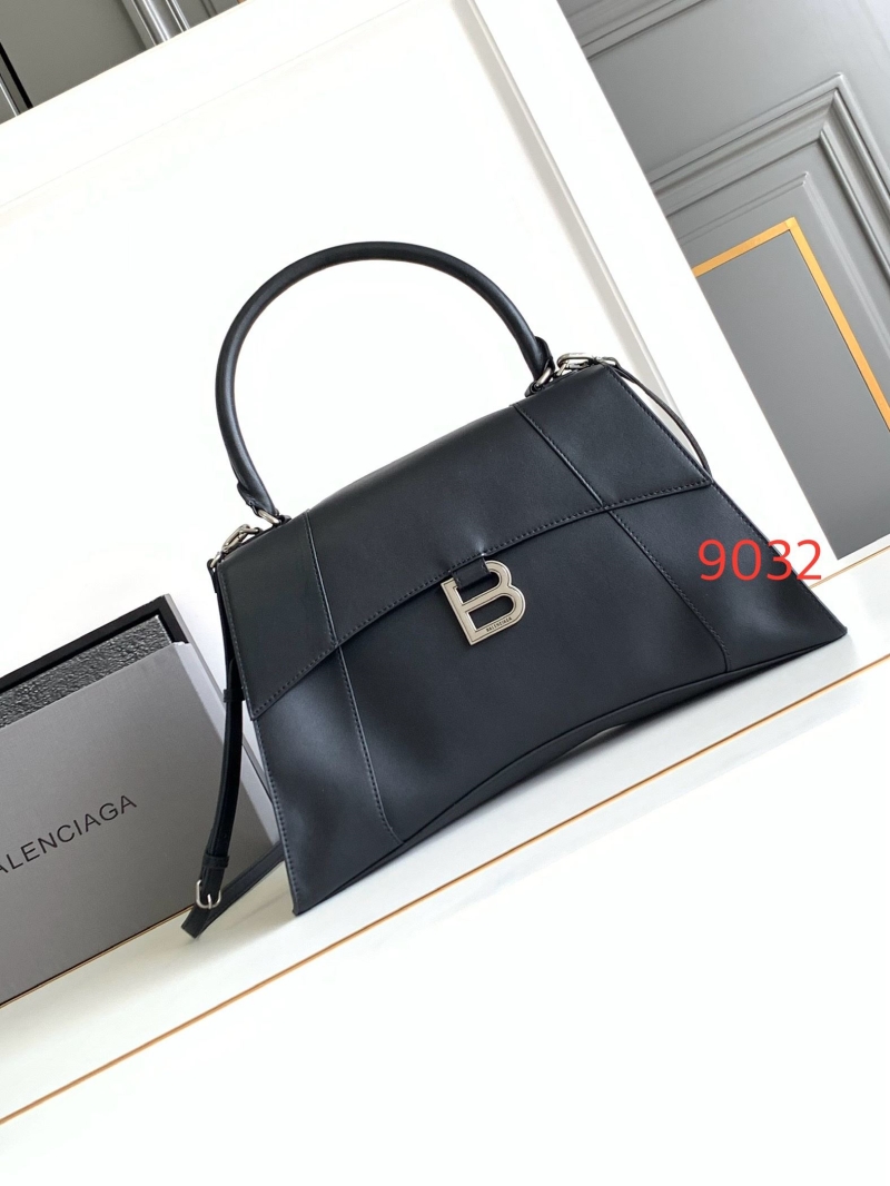 Ba*len*cia*ga hourglass bags